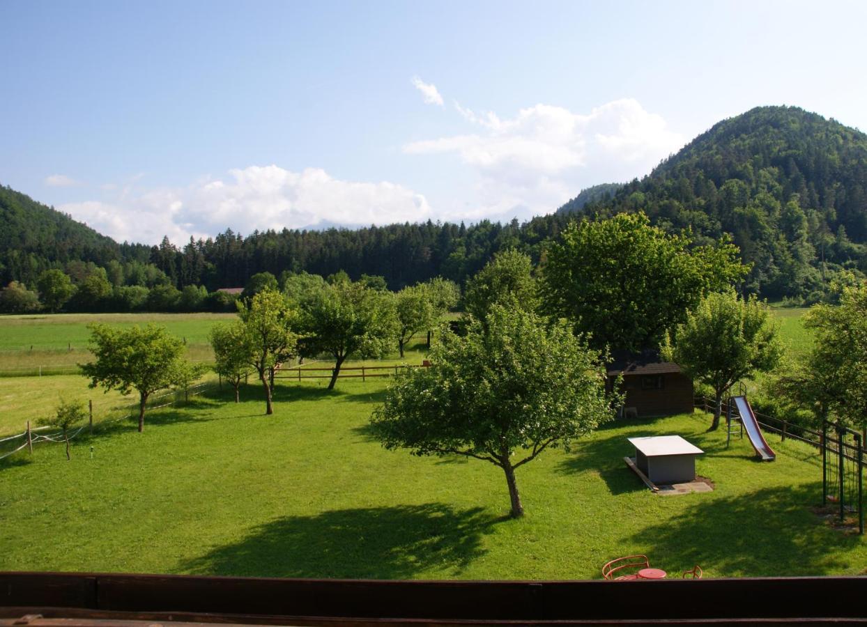 Pension Tschische St. Kanzian am Klopeiner See Exterior foto