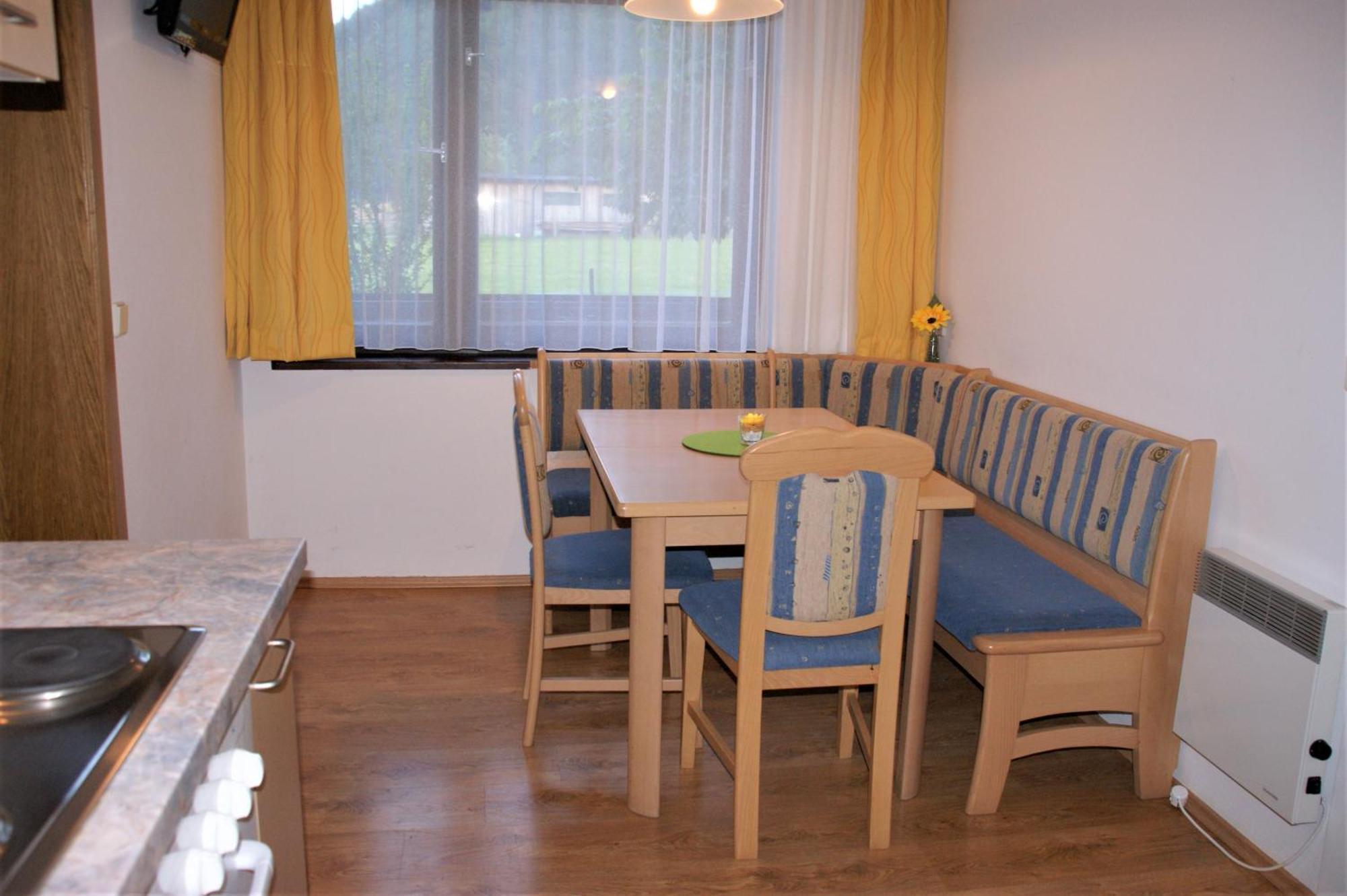 Pension Tschische St. Kanzian am Klopeiner See Exterior foto